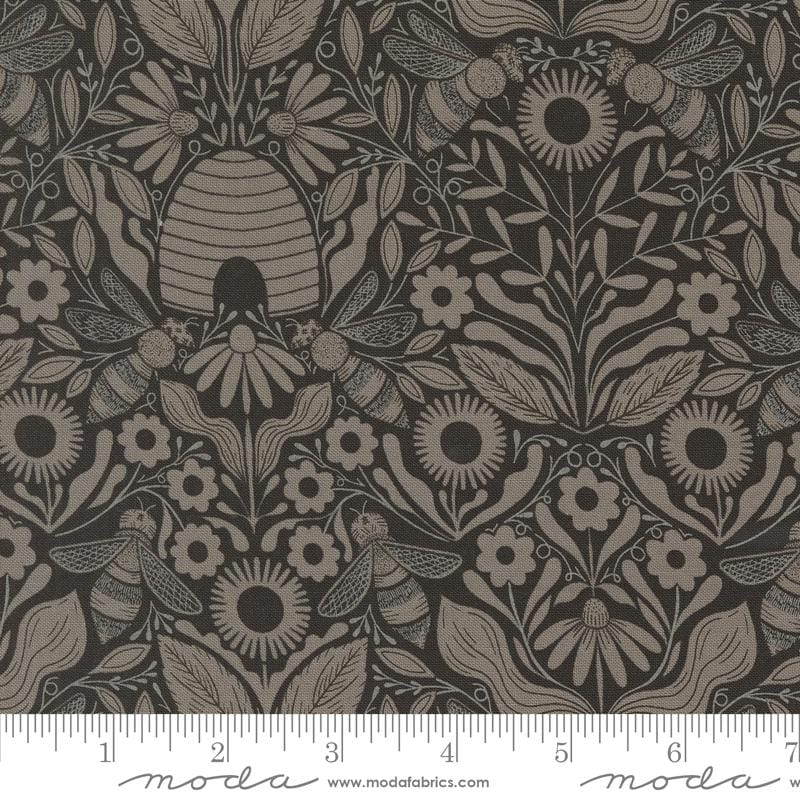 Default Beehive Melody in Black - Bee Garden - Gingiber
