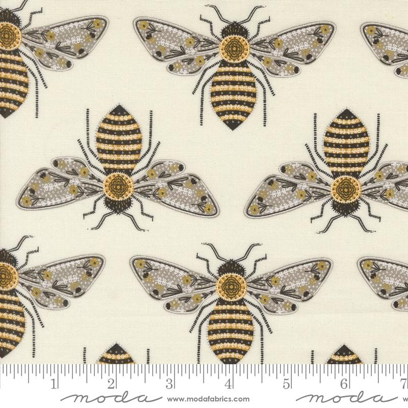 Default Bumblebee in Porcelain - Bee Garden - Gingiber