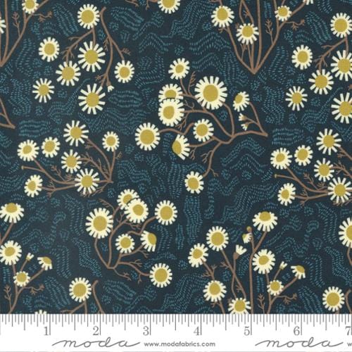 Chamomile in Midnight - Quaint Cottage - Gingiber