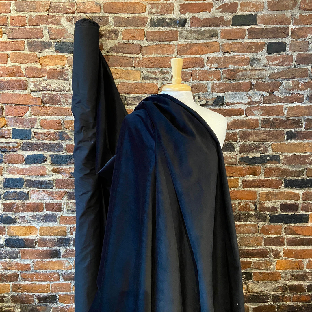 Default Eider Cotton Velvet in Black