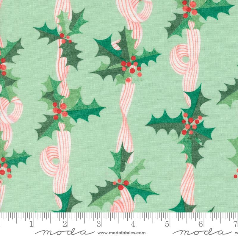 Default Holly in Mint - Tiny Christmas