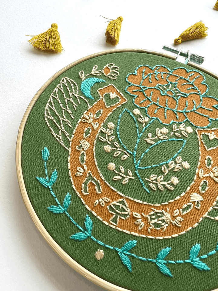 Lucky - Embroidery Kit - Rikrack