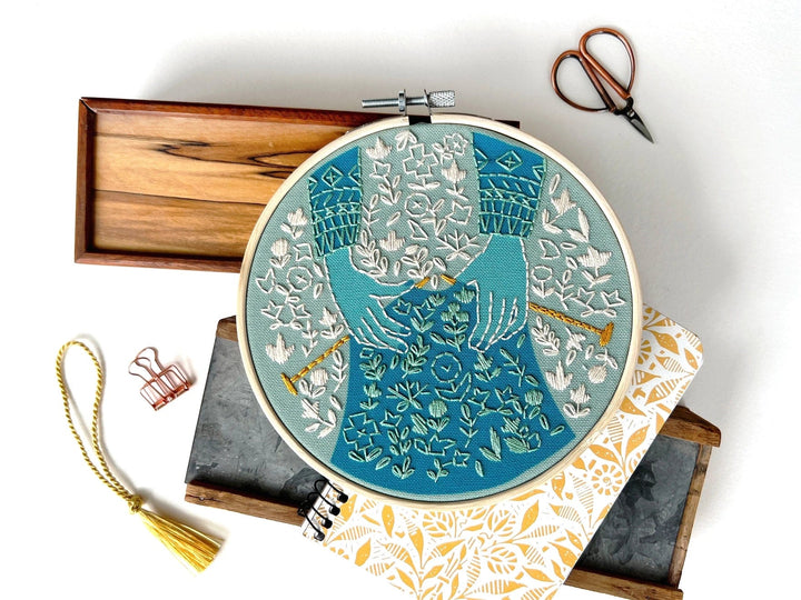 Default Rikrack Embroidery Kit Knit