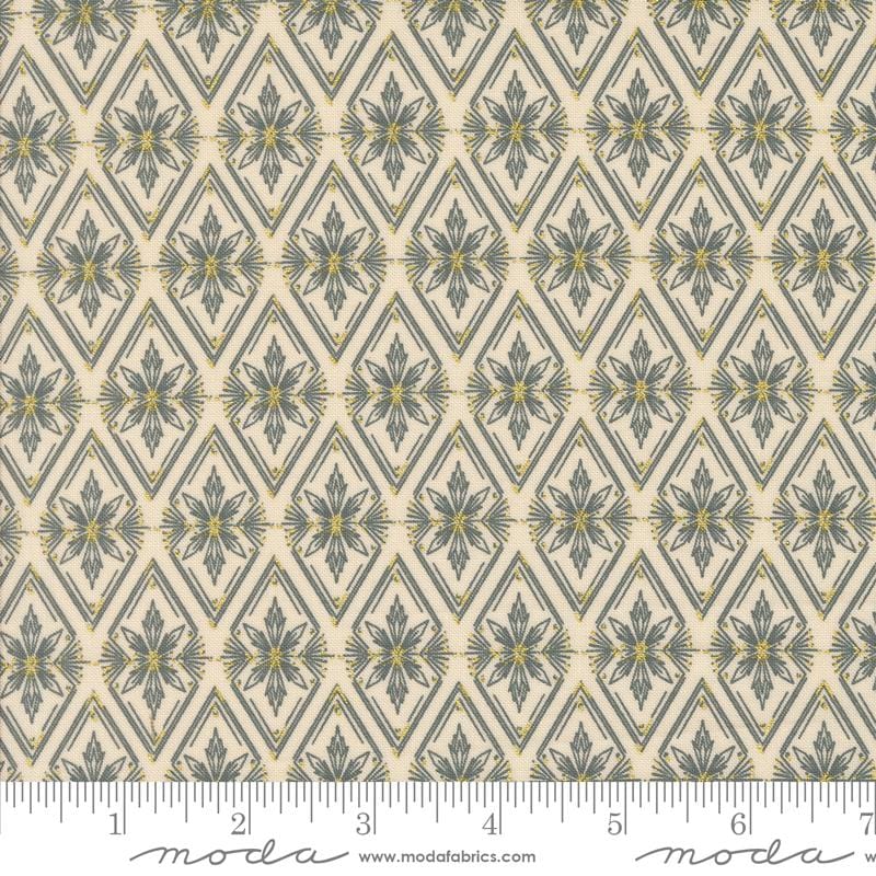 Default Twinkle in Eggshell Metallic - Old World Yuletide