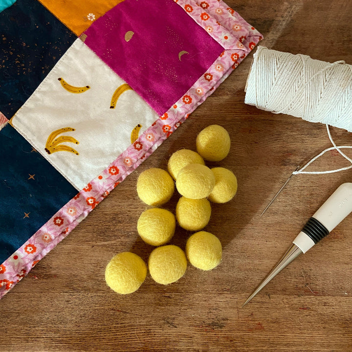 Default Wool Felt Balls - #10 Daffodil - Ten 1" Balls, 2.2cm