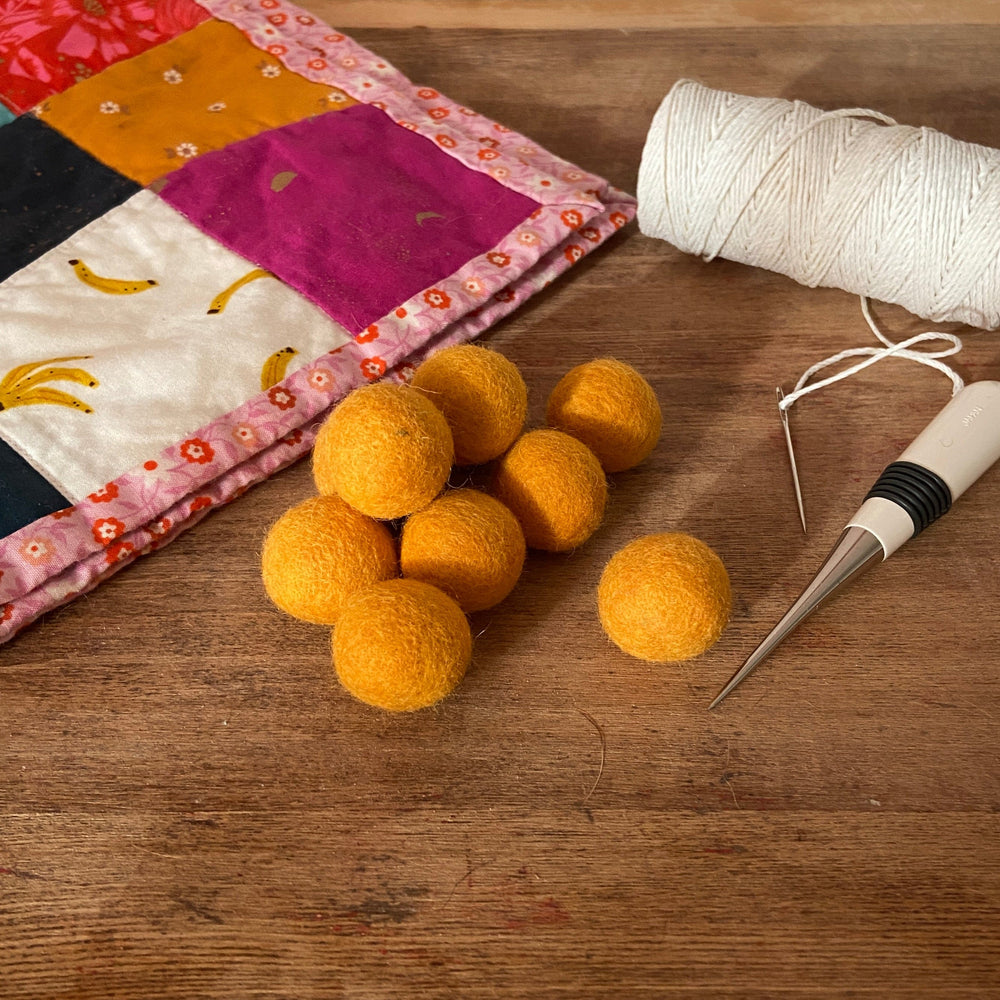 Default Wool Felt Balls - #17 Marmalade - Ten 1" Balls, 2.2cm