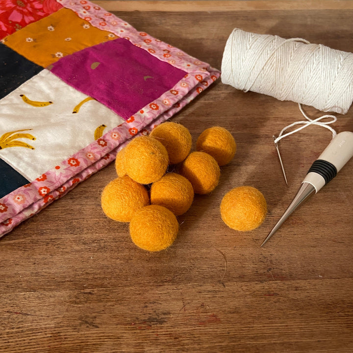 Default Wool Felt Balls - #17 Marmalade - Ten 1" Balls, 2.2cm