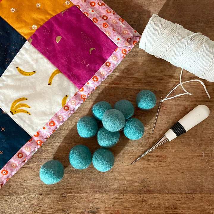 Default Wool Felt Balls - #64 Sea Foam - Ten 1" Balls, 2.2cm