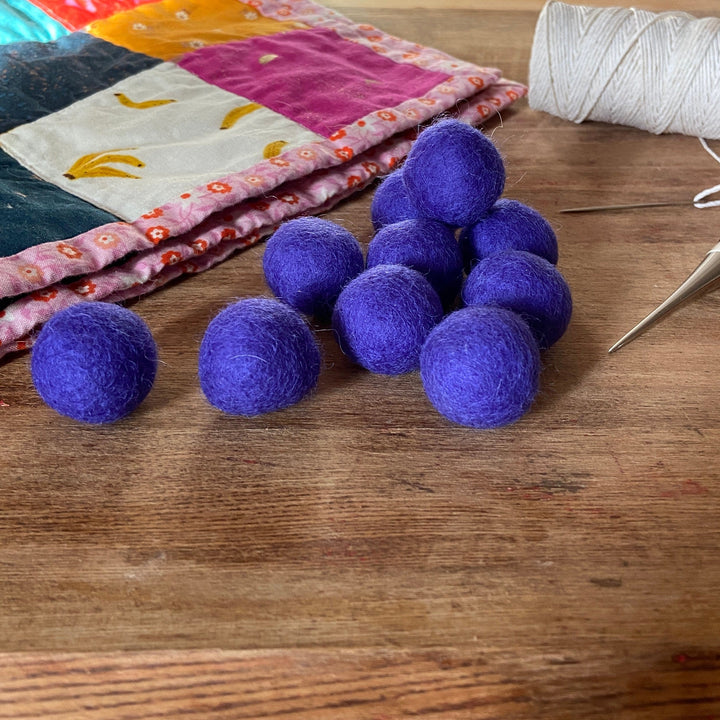 Default Wool Felt Balls - #79 Iris - Ten 1" Balls, 2.2cm