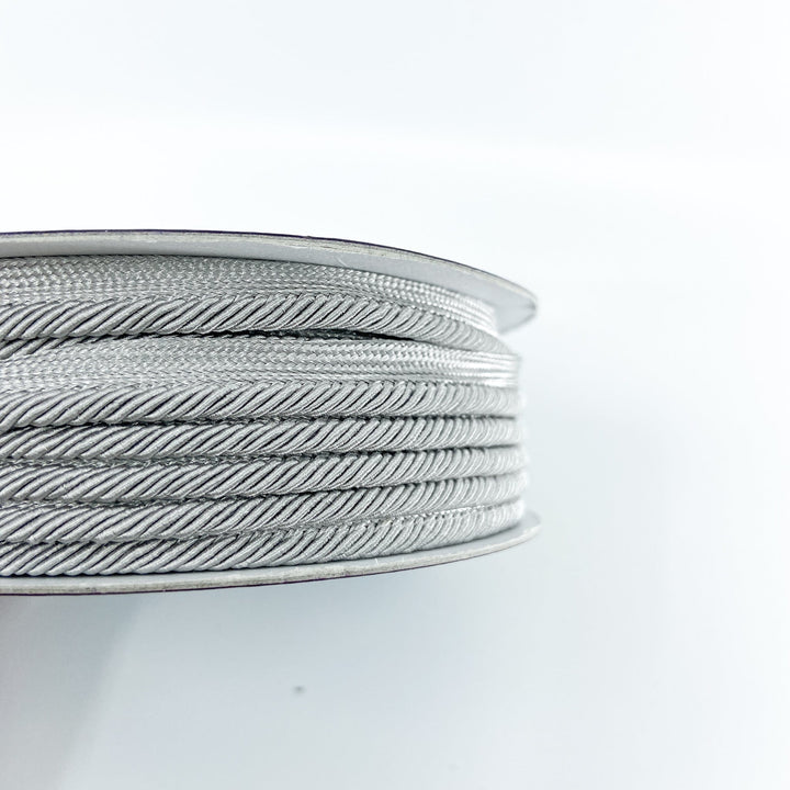 05mm Braid Piping in Gray