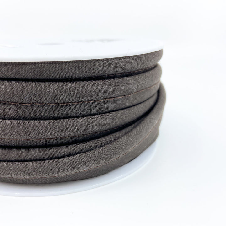 18mm Piping in Chocolate