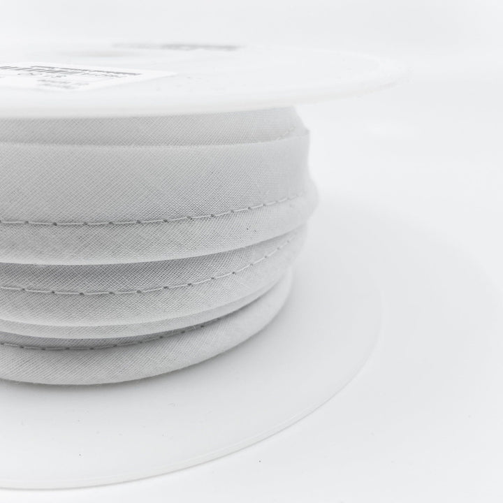 18mm Piping in White