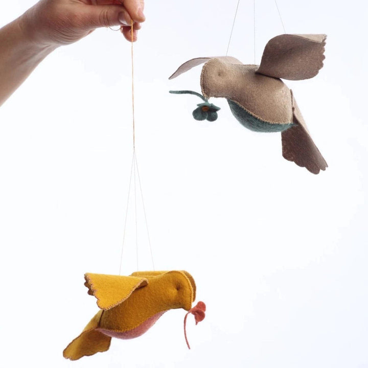 Beige & Teal Bird in Flight Kit - Level 1 - Threadfollower