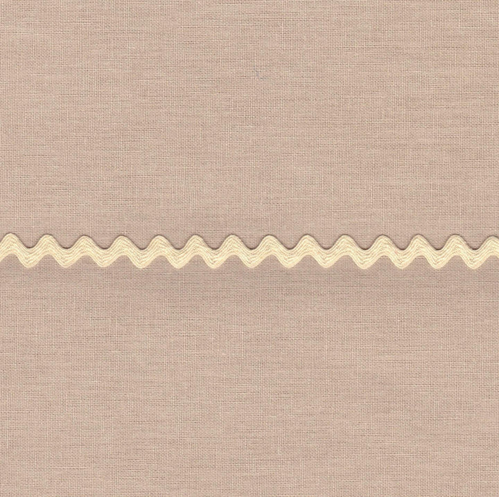 1/2" / oyster Cotton Ric Rac Trim