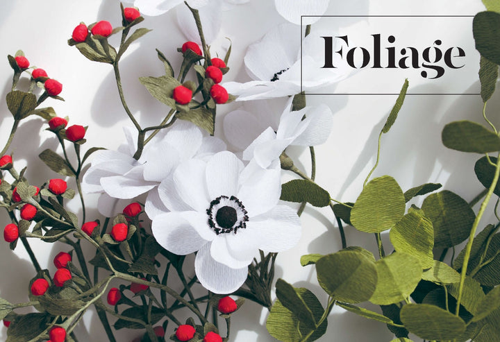 Flowersmith: How to Handcraft and Arrange Enchanting Paper Flowers -  Jennifer Tran