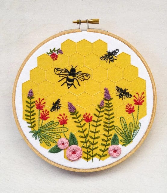 Bee Lovely Embroidery Kit - Cozyblue Handmade