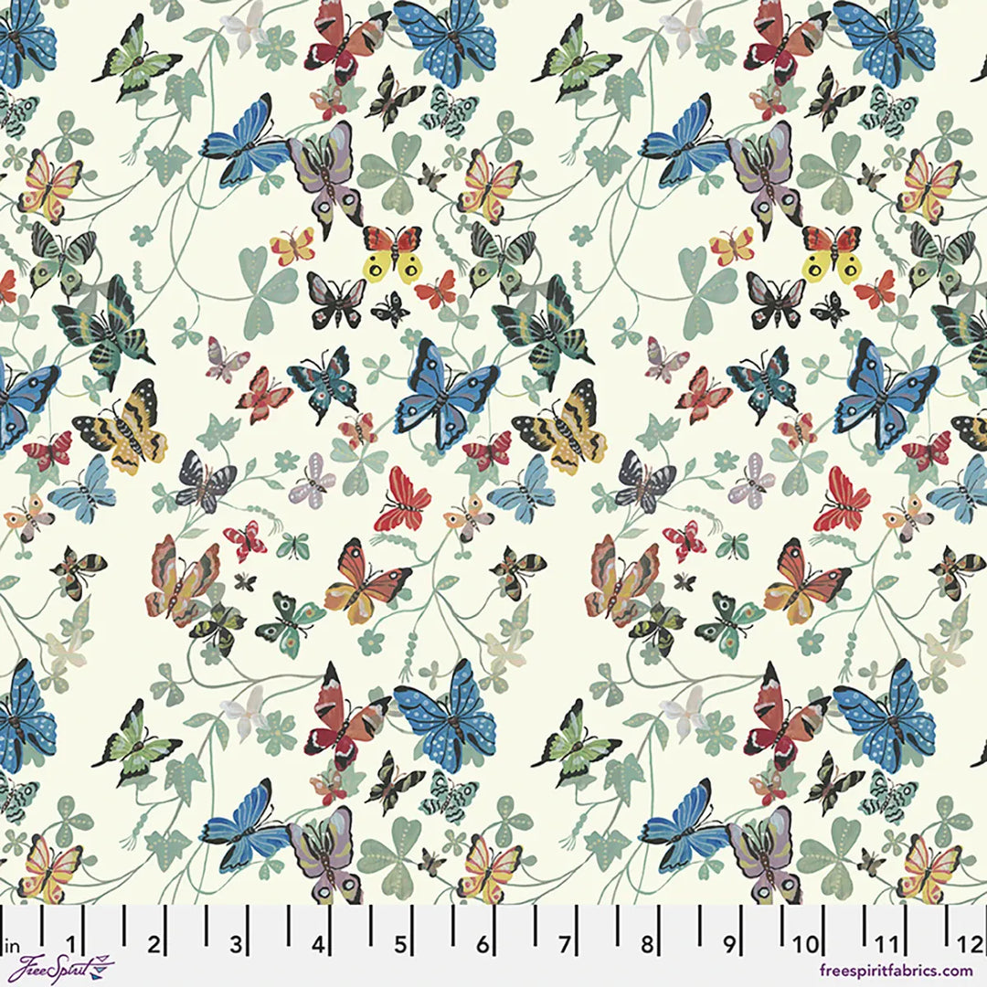 Default Butterfly Flight in Cream - Last Fall in Japan - Nathalie Letè