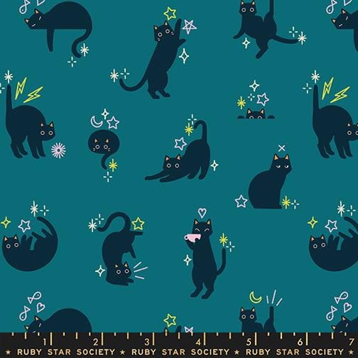 Default Catwalk in Storytime - Freaky Familiars - RSS