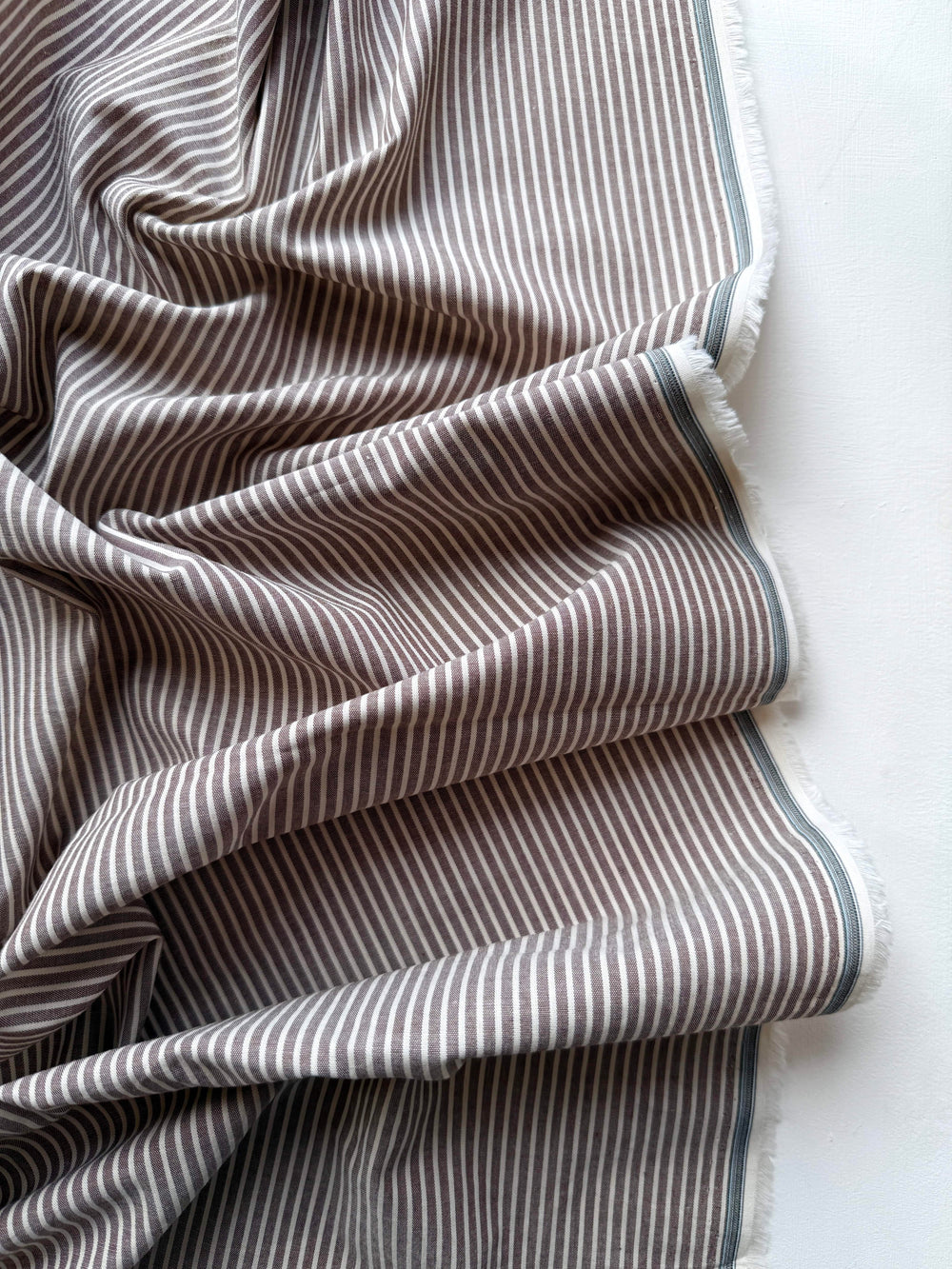 Default Cocoa - Classic Stripe Lawn