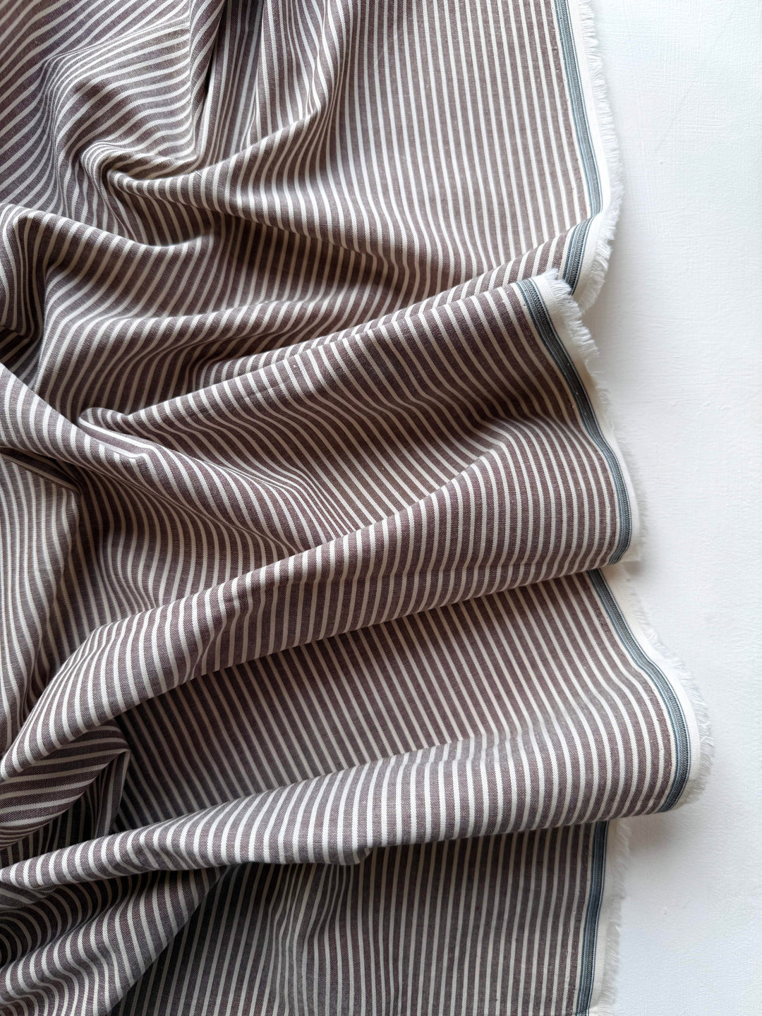 Default Cocoa - Classic Stripe Lawn