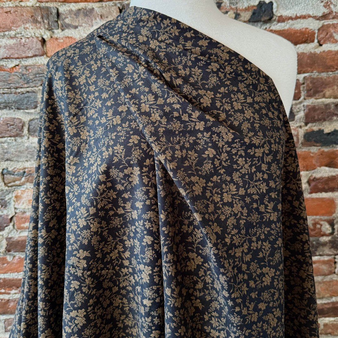 Default English Garden in Midnight - Japanses Pinwale Corduroy