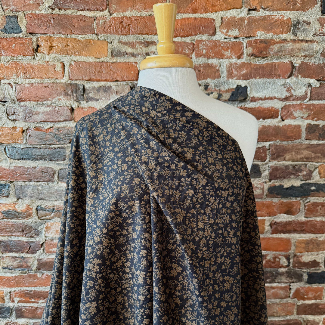 Default English Garden in Midnight - Japanses Pinwale Corduroy