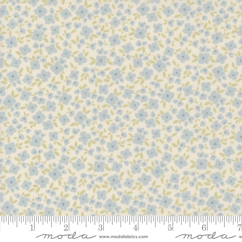 Default Flower Basket in Light Blue - Cottage Charm