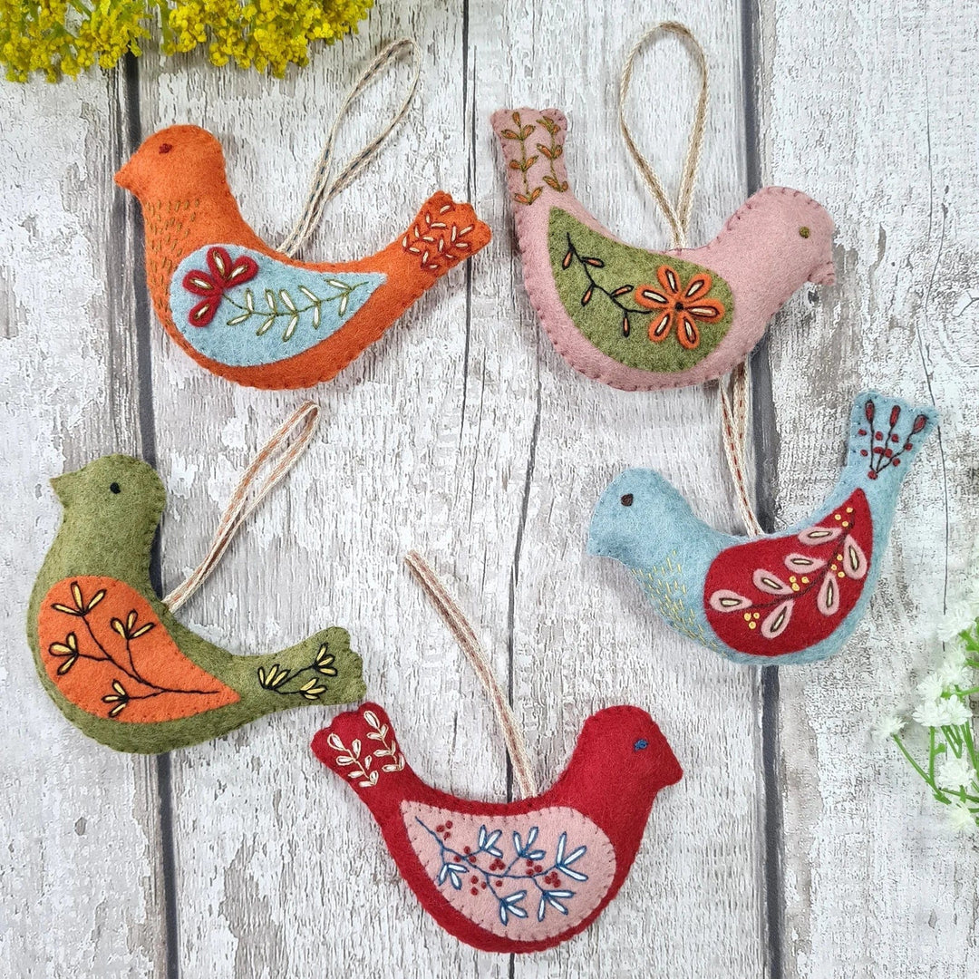 Default Folk Birds - Corinne Lapierre Embroidery Kit