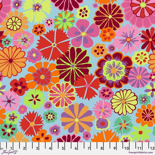 Default Folk Flower in Pink - Kaffe Fassett