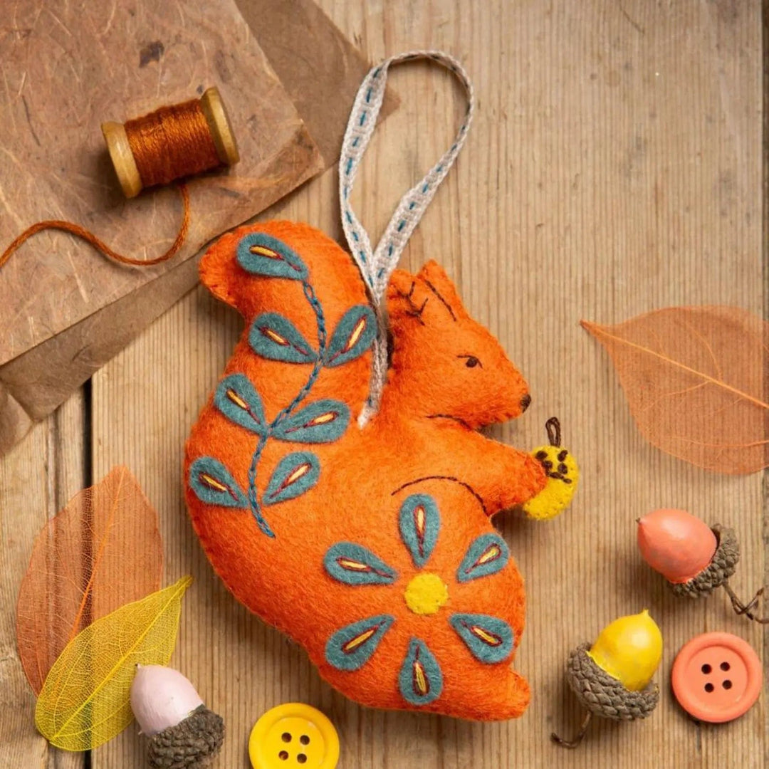 Default Folk Squirrel Ornament - Corinne Lapierre Embroidery Kit