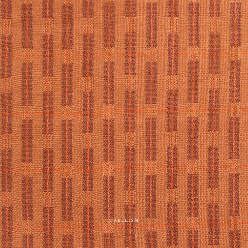 Default Formation in Tawny - Fine & Dandy - Fableism