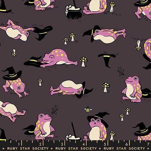 Default Frogmiliars in Eggplant - Freaky Familiars - RSS