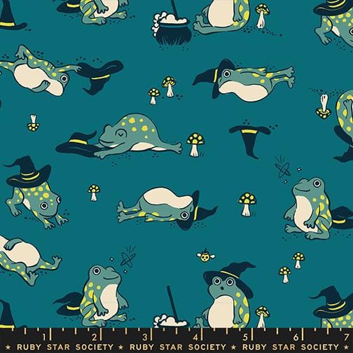 Default Frogmiliars in Storytime - Freaky Familiars - RSS