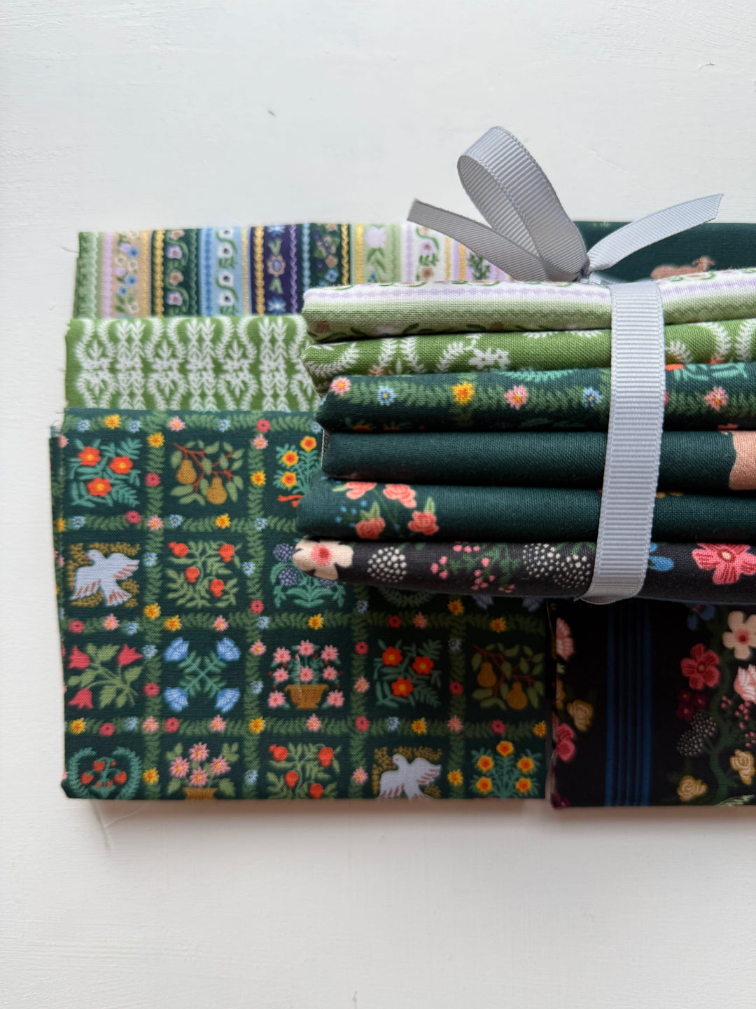 Default Green Gracie Bundle - 6 FQ - Rifle Paper Co.