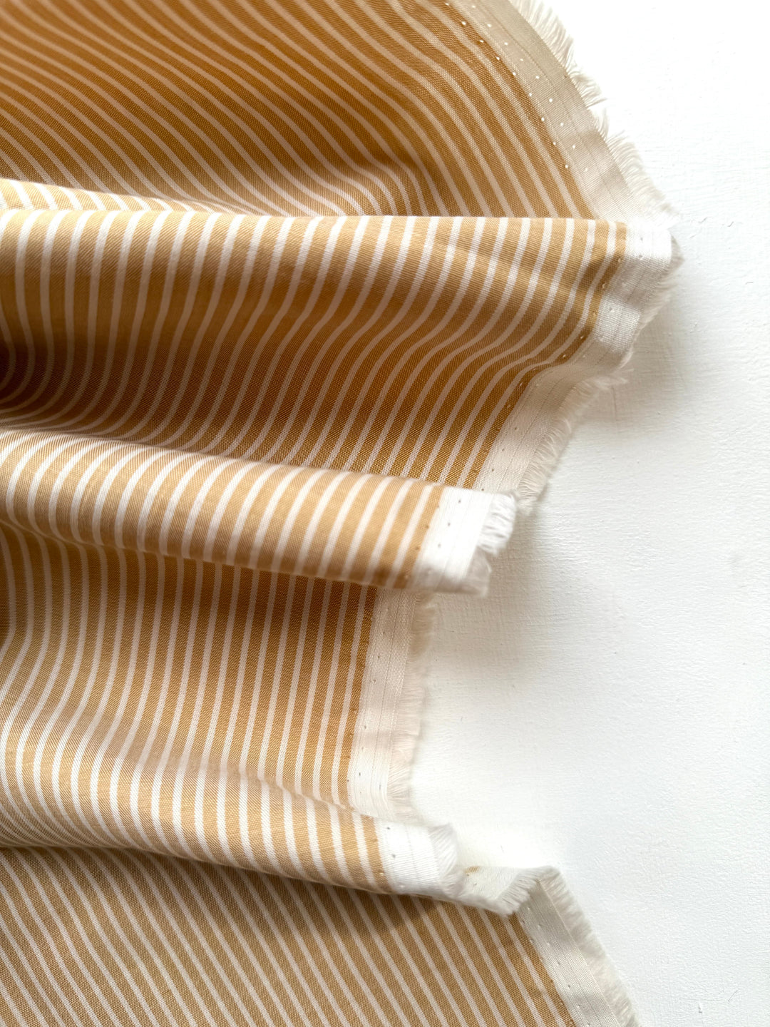 Default Honey - Classic Stripe Lawn
