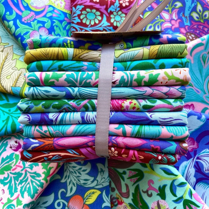 Default Kaffe x Morris & Co Bundle - 10 FQs