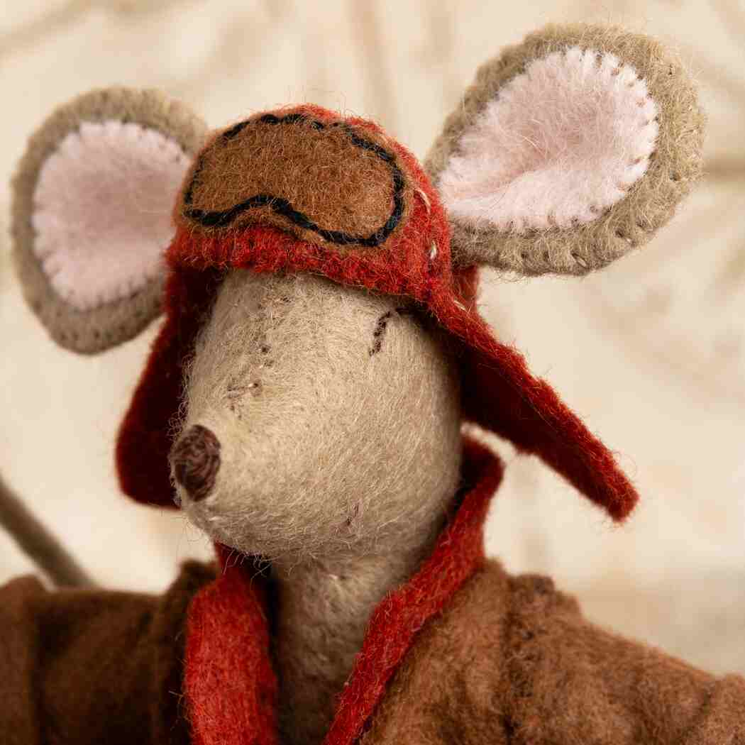 Default Little Mouse Aviator - Corinne Lapierre Embroidery Kit