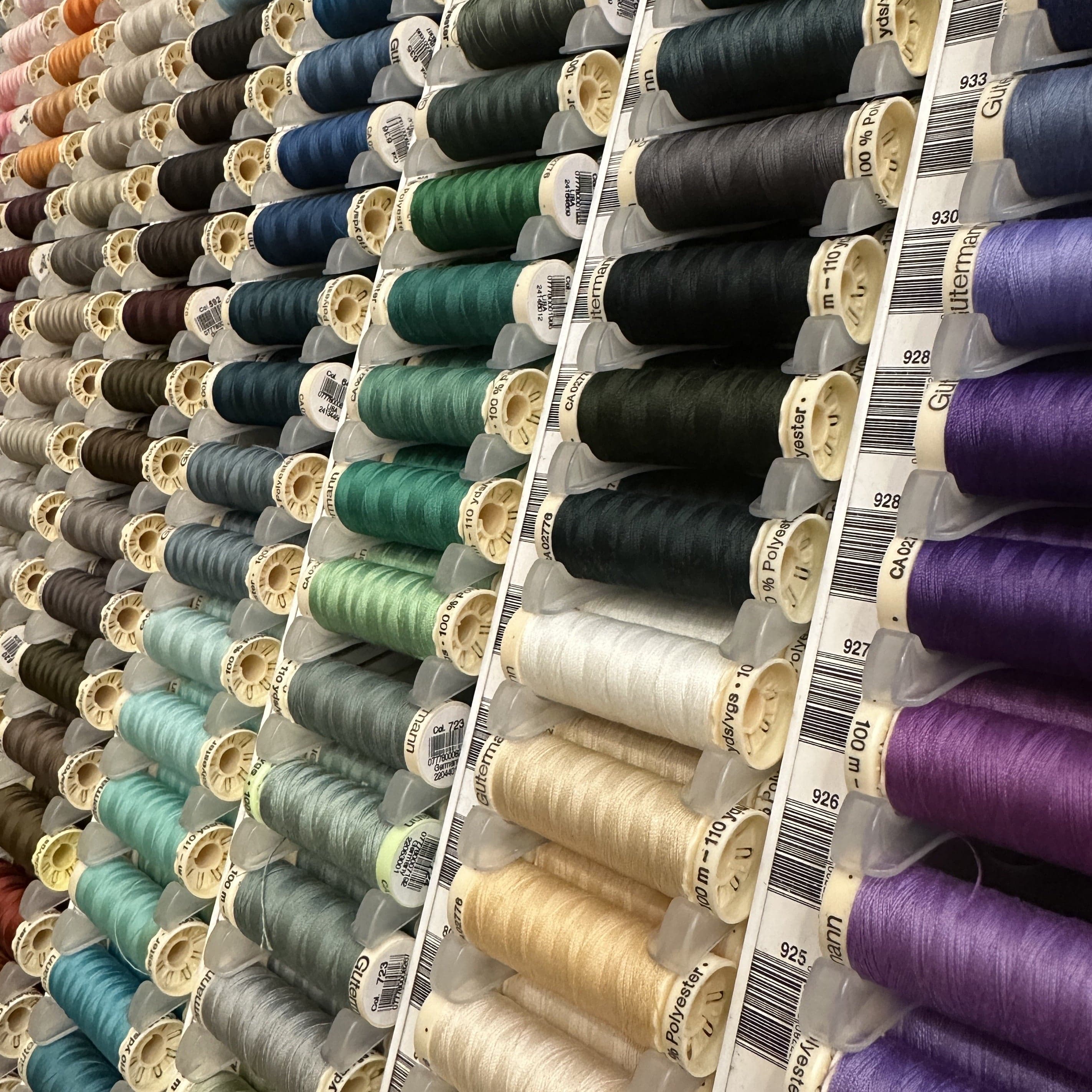 Match My Thread ~ 100 Meter Sew-All Gutermann Polyester Thread ...