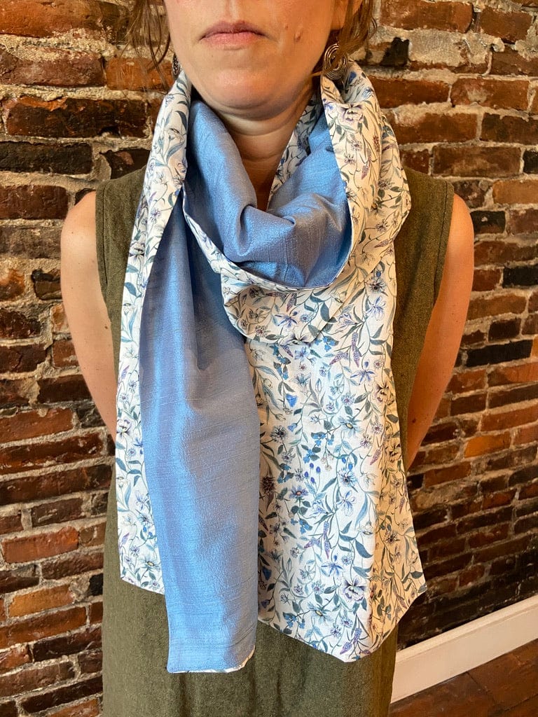 Default Megumi Blue & Forget-Me-Not - Liberty and Silk Scarf Kit 2024