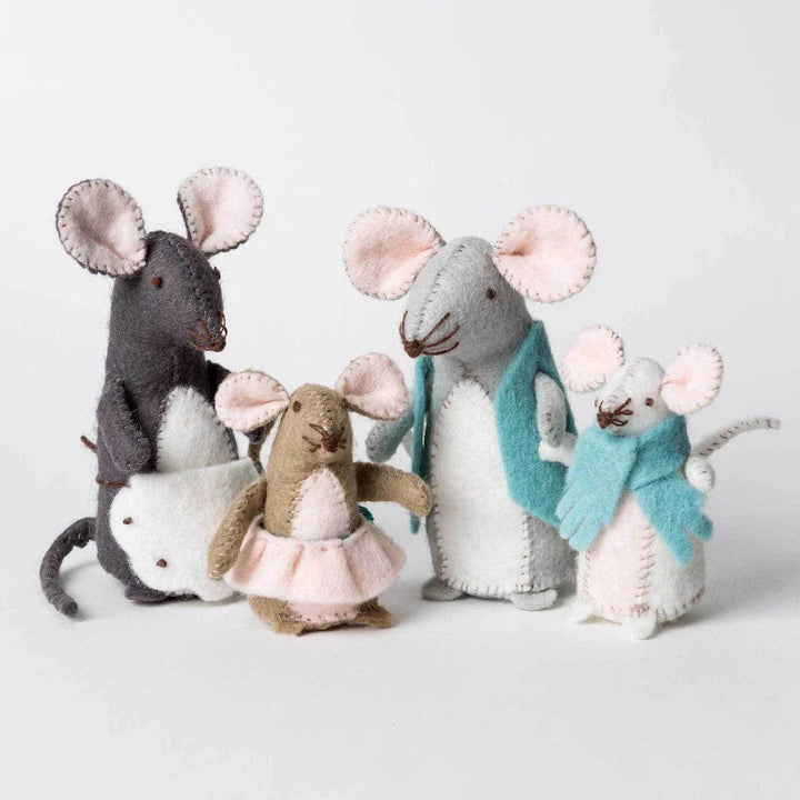 Default Mouse Family - Corinne Lapierre Embroidery Kit