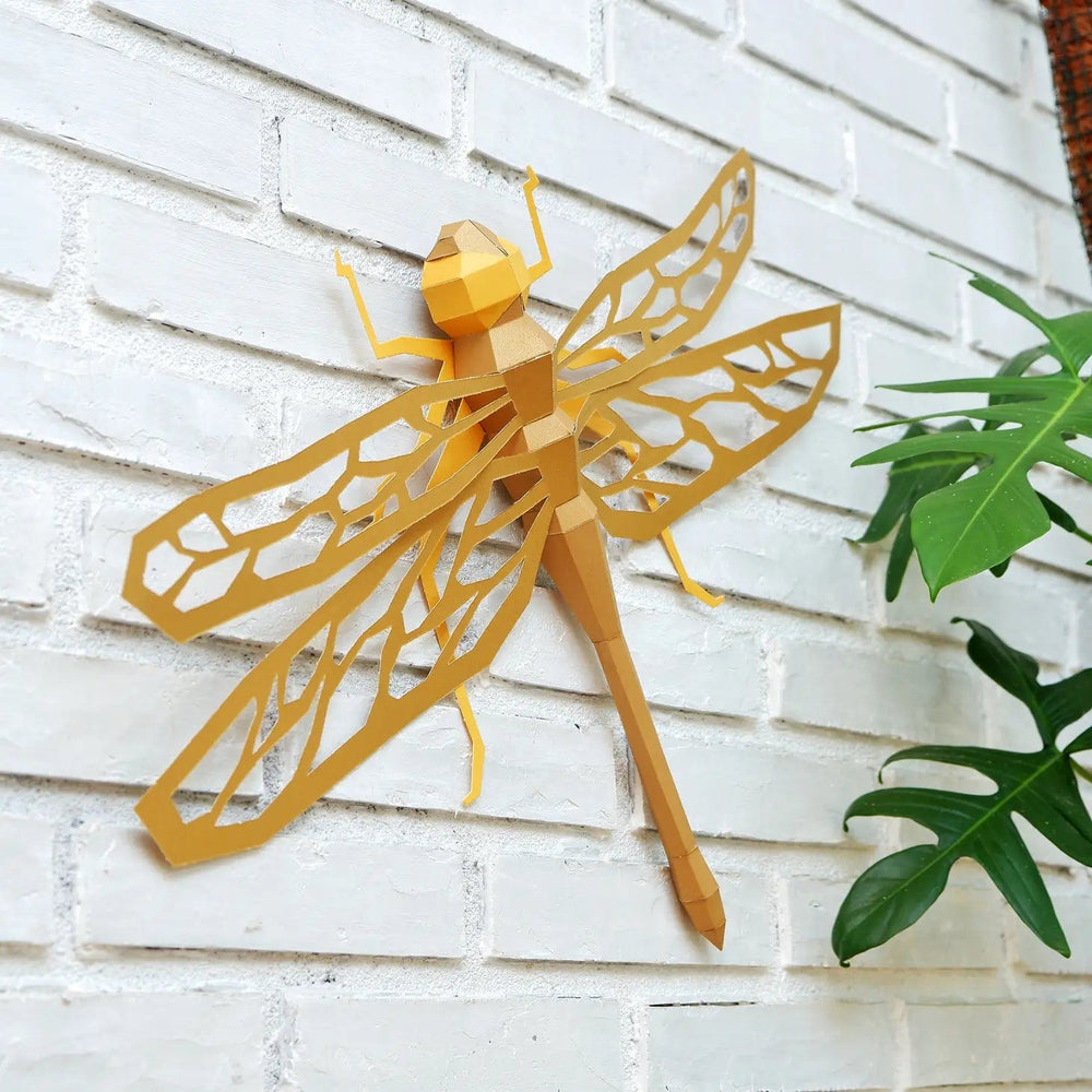 Default Papercraft World 3D Wall Model Kit - Dragonfly