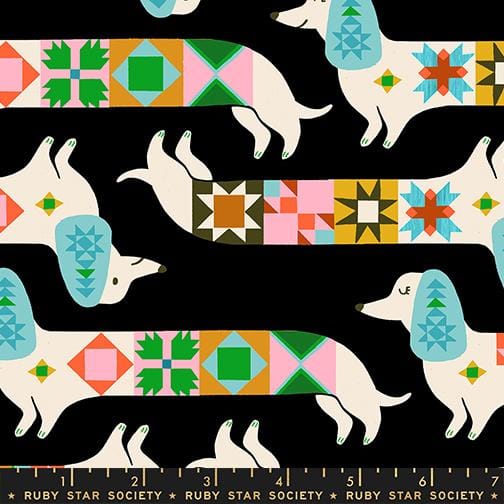 Default Quilty Dog in Soft Black- 1 800 Notion - RSS