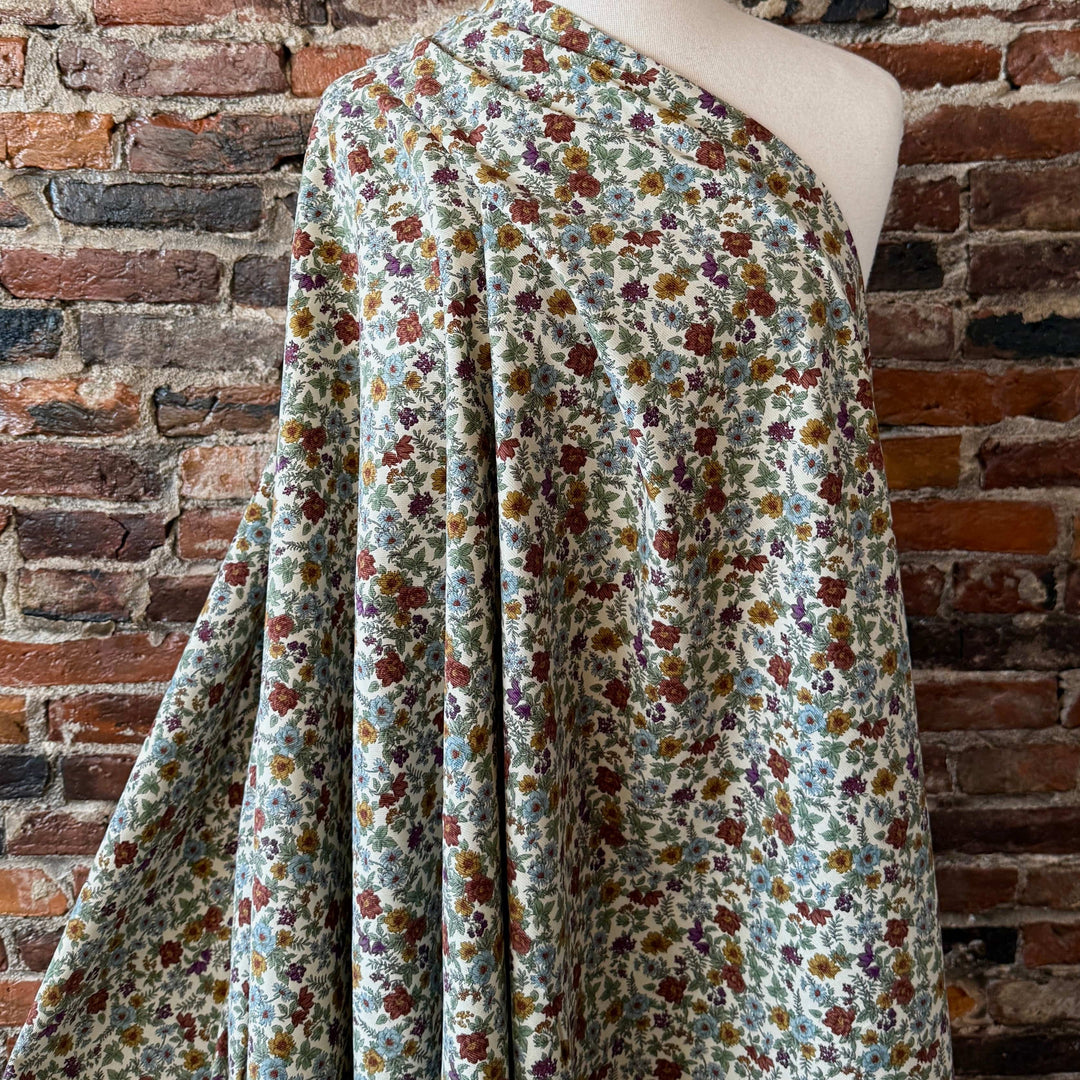 Default Scottish Garden in Cream - Japanese Pinwale Corduroy