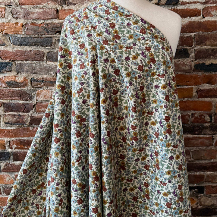 Default Scottish Garden in Cream - Japanese Pinwale Corduroy