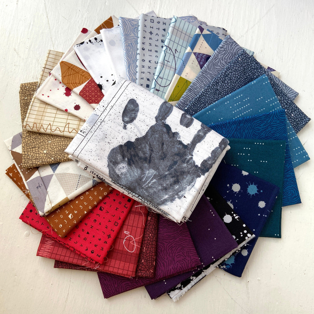 Sleuth with Cold Case by Giucy Giuce - Fat Quarter Bundle