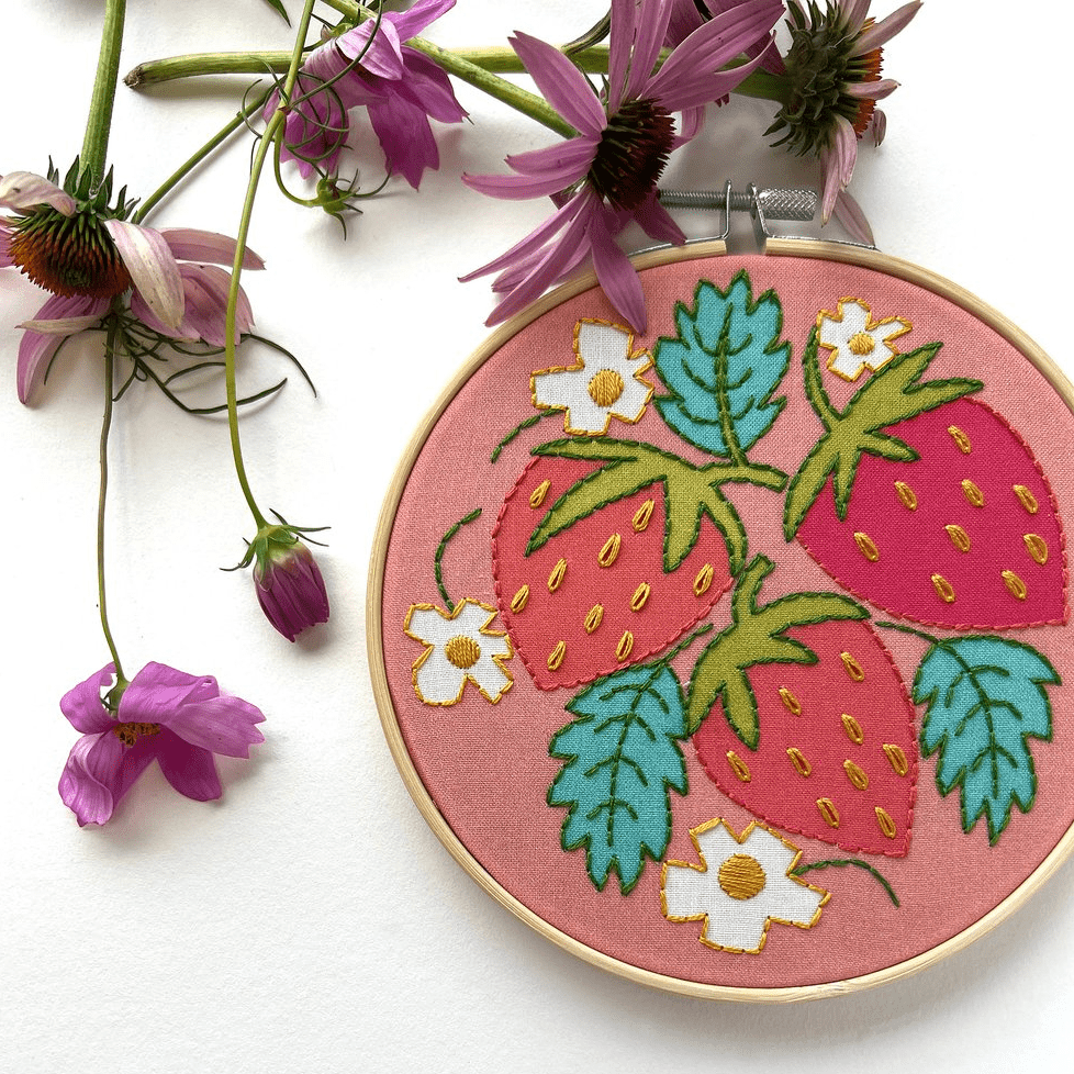 Strawberries - Embroidery Kit - Rikrack