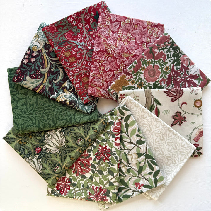 Default Suffolk Holiday FQ Bundle - The Original Morris & Co - 10 FQs