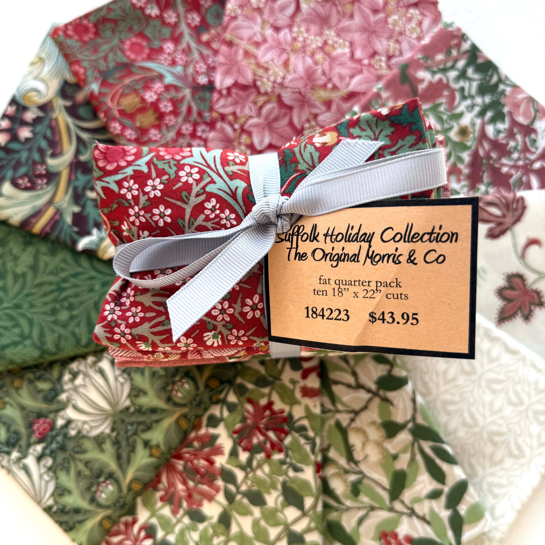 Default Suffolk Holiday FQ Bundle - The Original Morris & Co - 10 FQs
