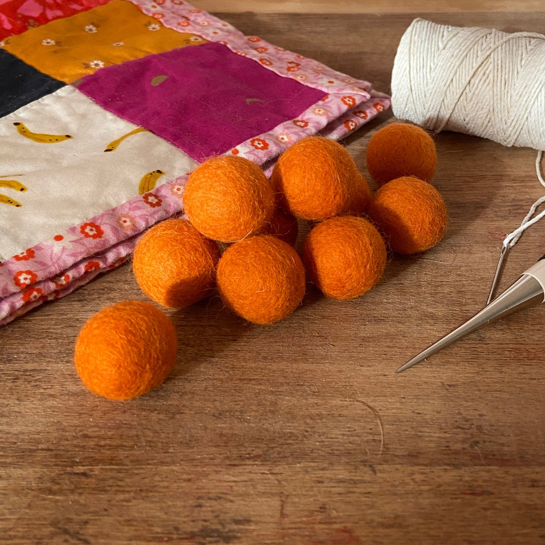 Default Wool Felt Balls - #12 Pumpkin - Ten 1" Balls, 2.2cm