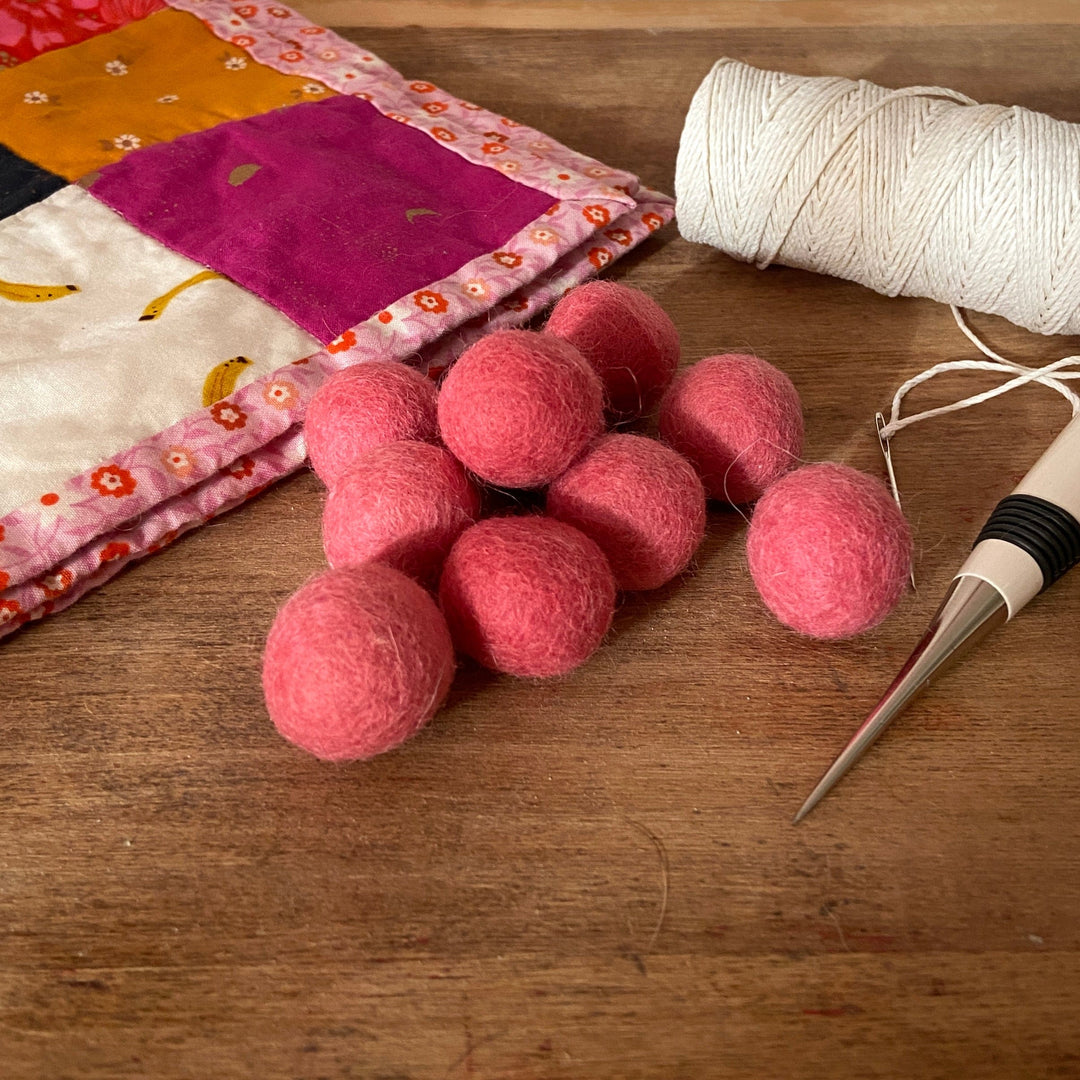 Default Wool Felt Balls - #51 Peony - Ten 1" Balls, 2.2cm